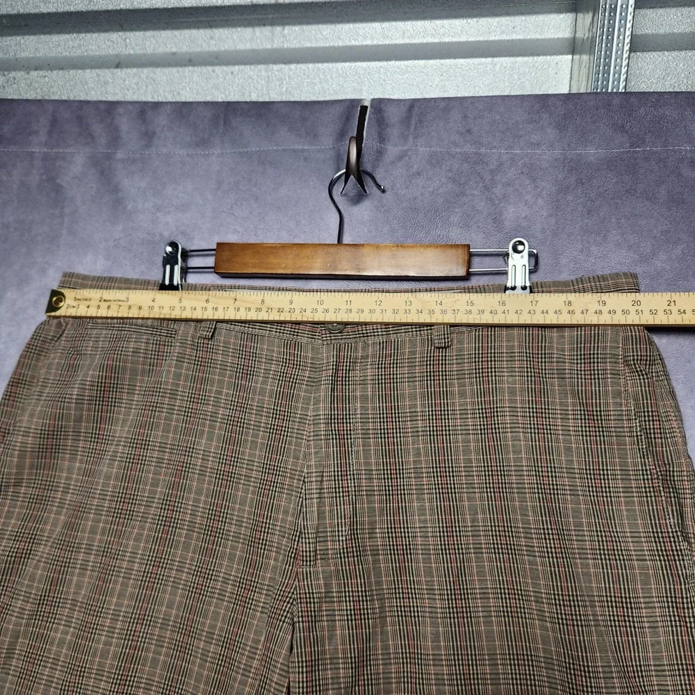 Banana Republic Mens 38 Brown Tan Plaid Cotton Linen Blend Flat Front Shorts